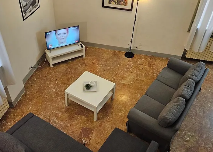 Via Begatto 1 شقة